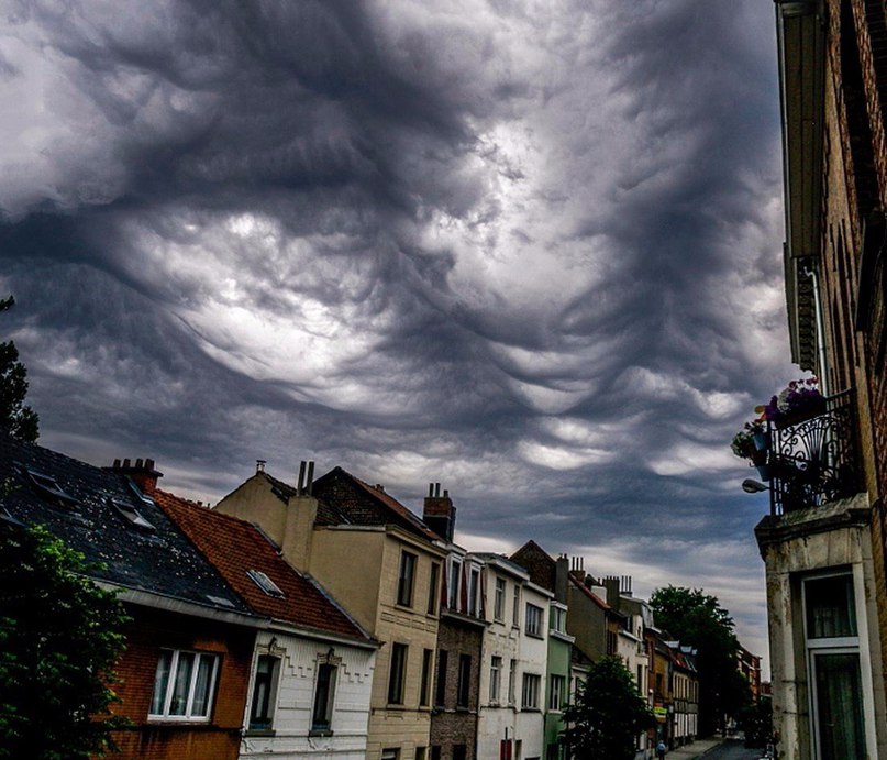 20 фото редких и устрашающих асператус-облаков (21 фото)