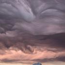 Асператус - это всегда мрачное и свинцово-тяжелое облако