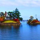 На этом остове у меня дом, а на соседнем, через мост - огород