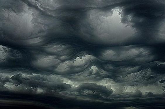 Не случайно, асператус облака стали использовать в кинематографе