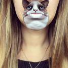 Ну как же без коте? Любая котоводчидца захочет иметь такого :)