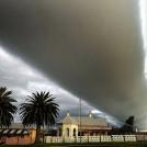 Огромное валовое облако в тропическом климате