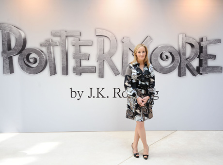 1. Когда развеяла миф о том, что время книг прошло