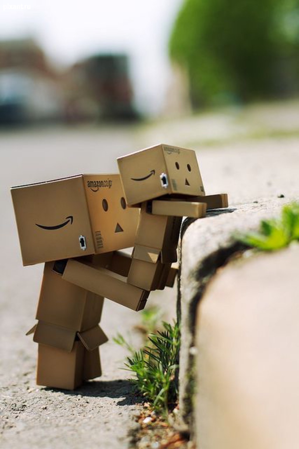 Фото Приключения человечка из картонной коробки Данбо: 131 фото из раздела /