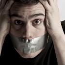 2. Сдерживаться