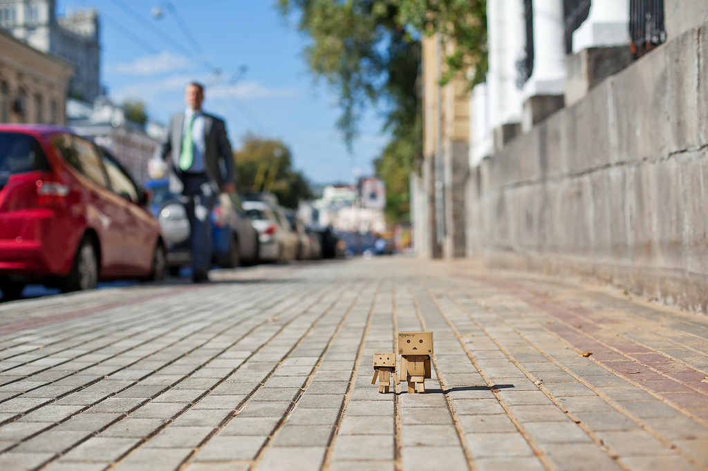 Фото Третье путешествие человечка из картонных коробок по России (39  фото) из раздела  /
