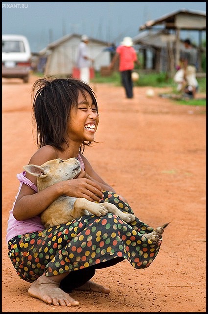 Фото Дети и собаки: обнимашки. Коллекция 51 супер милых фото из раздела  /