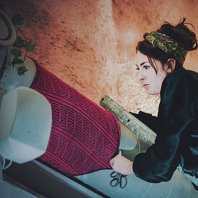 Фото Джулия Риордан: однажды мне надоело вязать скучные вещи из раздела  /