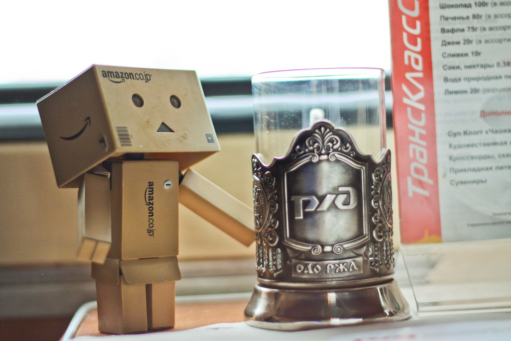 Фото Данбо в России 2: путешествие человечка из картонных коробок (34  фото) из раздела  /