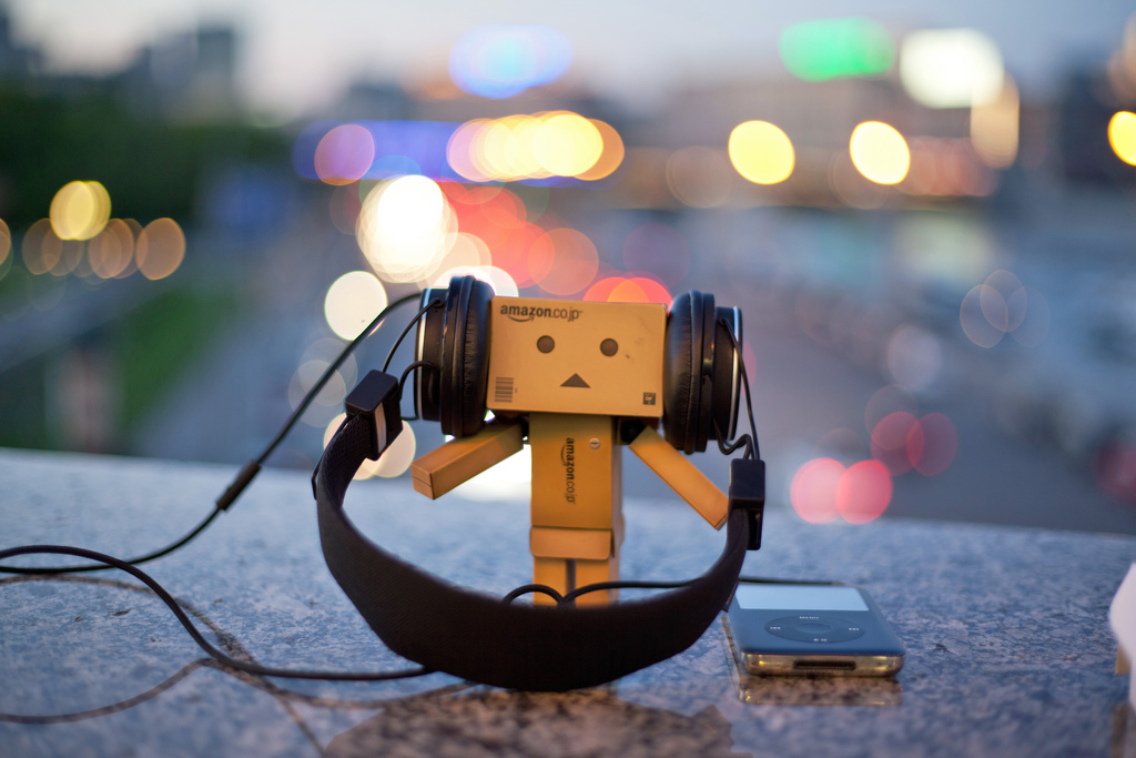 Фото Третье путешествие человечка из картонных коробок по России (39  фото) из раздела  /