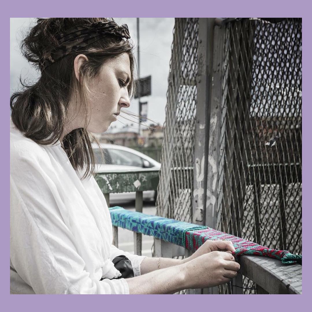 Фото Джулия Риордан: однажды мне надоело вязать скучные вещи из раздела  /