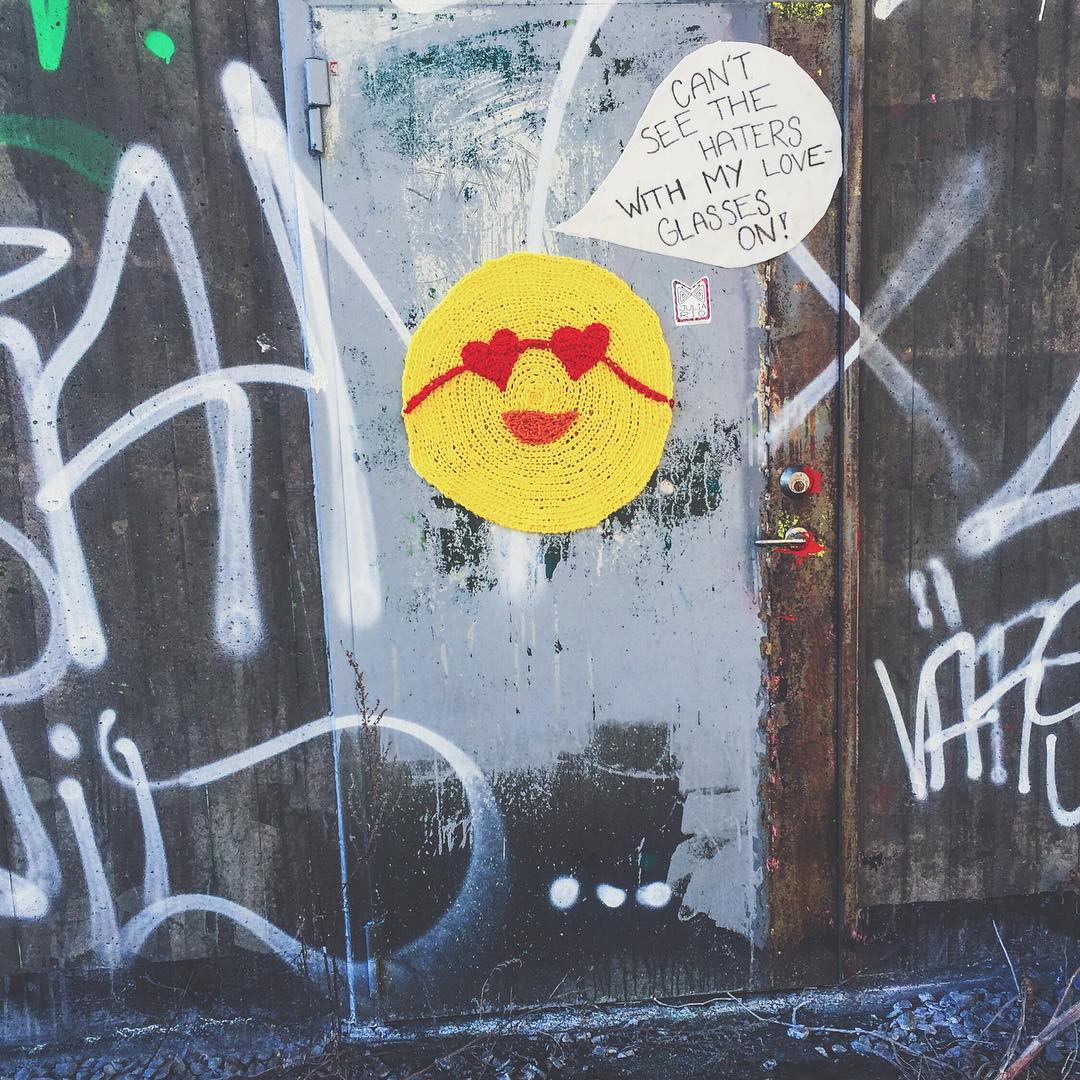 Фото Джулия Риордан: однажды мне надоело вязать скучные вещи из раздела  /