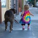 Фото Дети и собаки гуляют вместе (подборка из 24 фото) из раздела  /