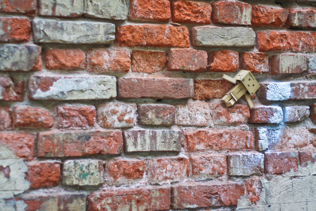 Фото Данбо в России 2: путешествие человечка из картонных коробок (34  фото) из раздела  /