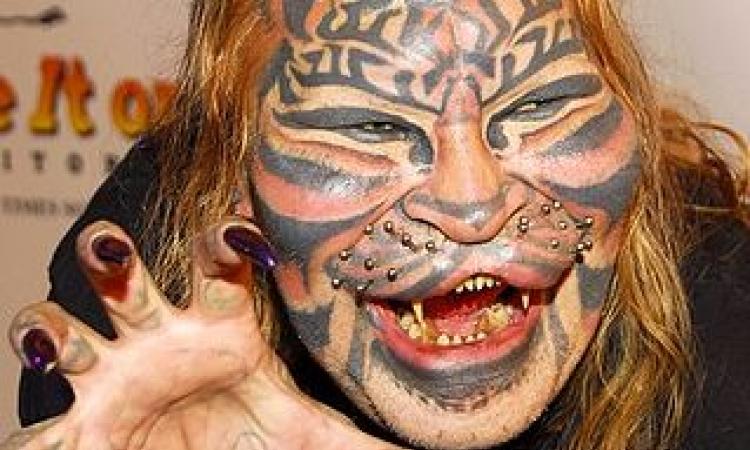 Фото Топ-5 самых уродливых людей в мире из раздела  /