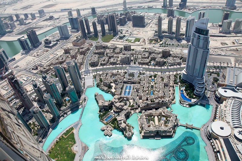 Фото Вид на Дубай с небоскреба Бурдж-Халифа из раздела  /