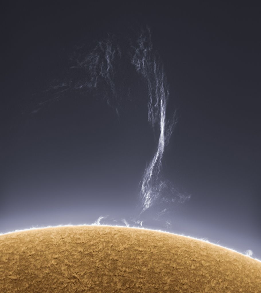 Фото Алан Фридман: Солнце в альфа-водородном фильтре (16 фото) из раздела  /