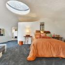 Фото 21 фото дома флинстоунов в Сан-Франциско и история почему никто не хочет его купить из раздела  /