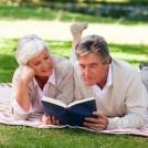 Фото Факт: любители чтения живут дольше из раздела  /