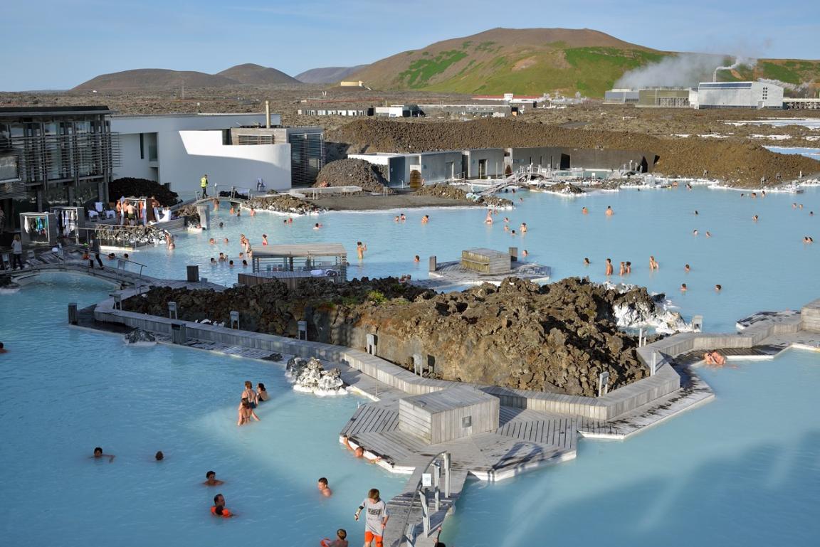 Фото Голубая лагуна — горячее озеро (7 фото) из раздела  /