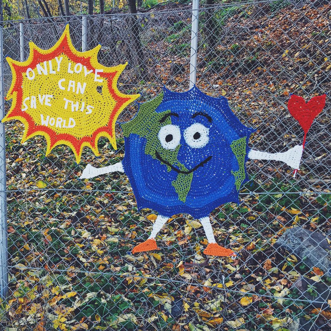 Фото Джулия Риордан: однажды мне надоело вязать скучные вещи из раздела  /