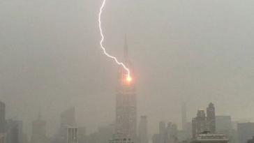 Миф: молния не бьет дважды в одно и то же место