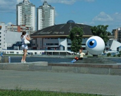 Несколько позже смысл в нем все же появился...