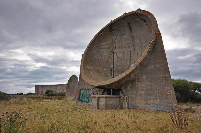 Огромные звуковые линзы на берегах Великобритании