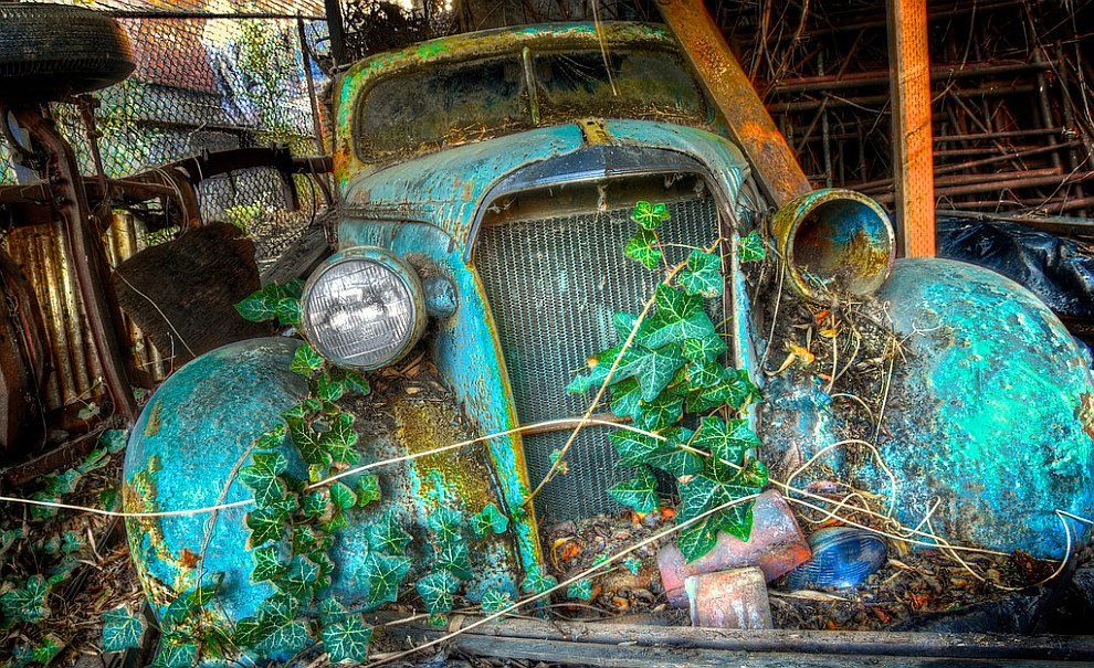 Старый грузовик (HDR)