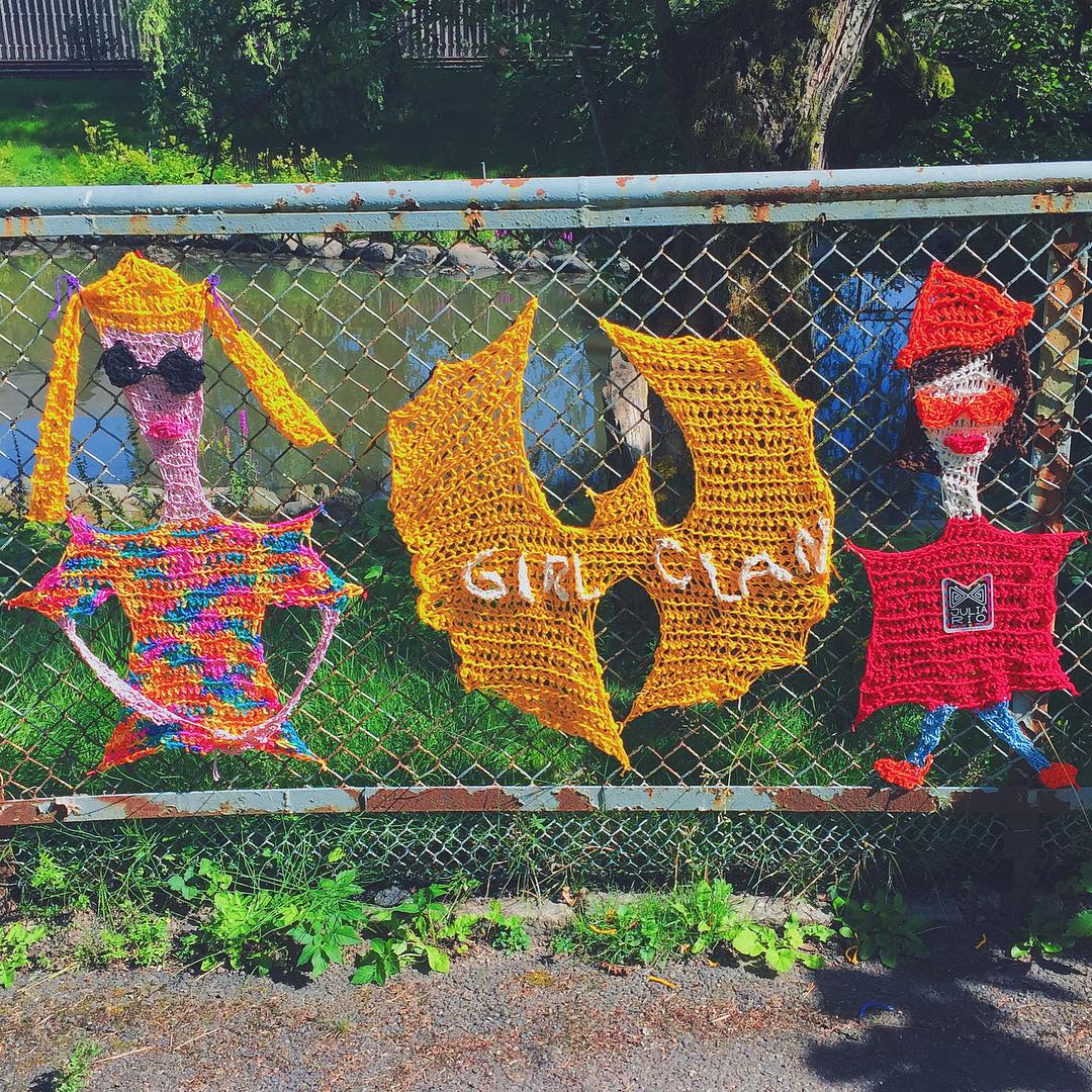 Теперь закрепим ее в общей инсталляции