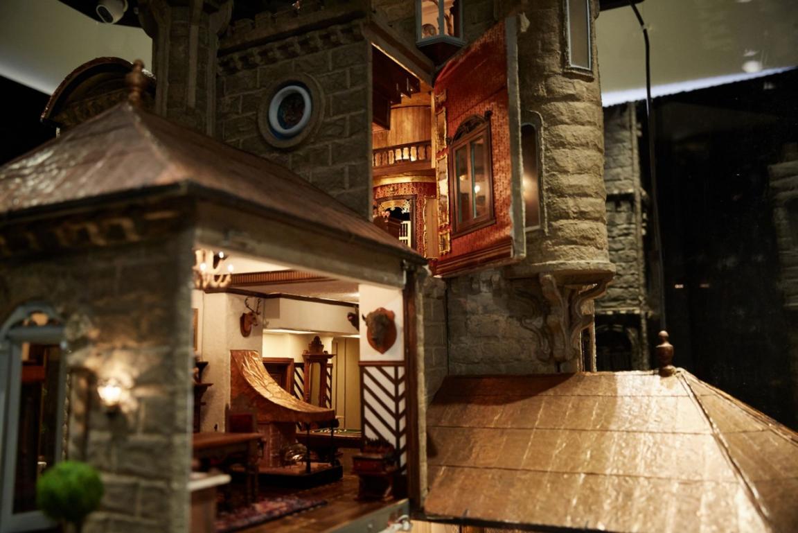 Фото Самый дорогой миниатюрный дом (30 фото) из раздела  /