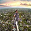 %%items%% фото самых отчаянных экстремалов