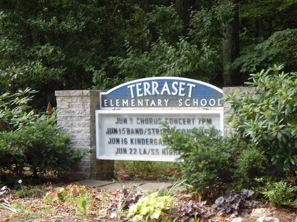 Фото Подземная школа из раздела /