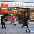 Фото Как сманивают любителей фастфуда друг у друга из раздела  /