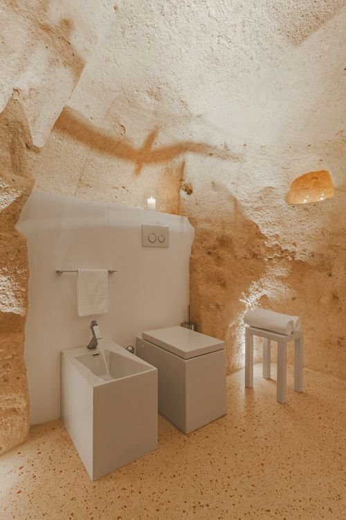 Фото La Dimora de Metello: отель высеченный в скале. Матера. Италия из раздела  /