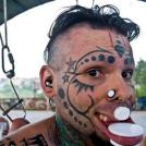 Фото Этот парень Рафа Гномо. Слегка чокнутый, но здесь других и нет. из раздела /