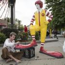 Фото Рональд Макдональд: что творит этот отвратительный клоун из раздела  /