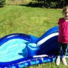 Детский надувной бассейн с горкой (в реальности)