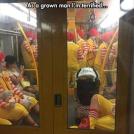 Планета опасносте! Макдональдс приступил к клонированию клоунов!