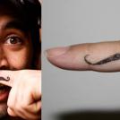 Татуировка усов