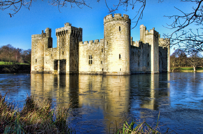 Фото Замок Бодиам из раздела  /