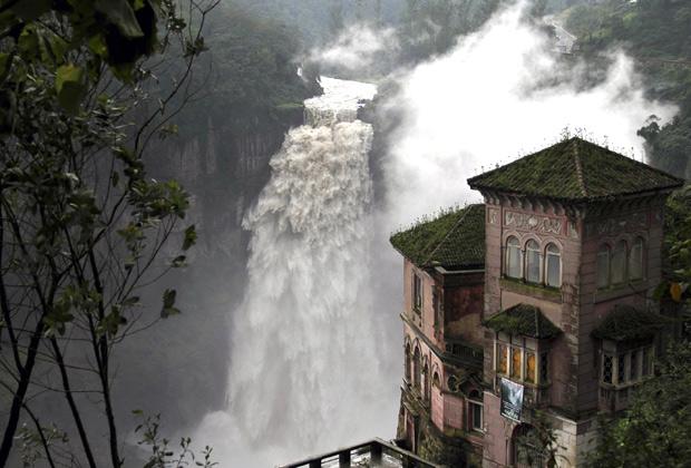 Фото Мистическая гостиница «El Hotel del Salto» из раздела  /