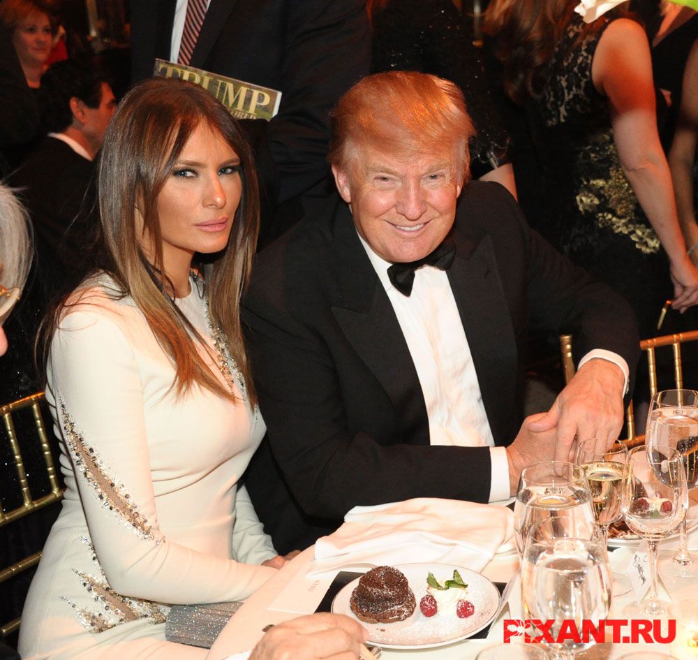 Фото Прищур Мелании Трамп из раздела  /