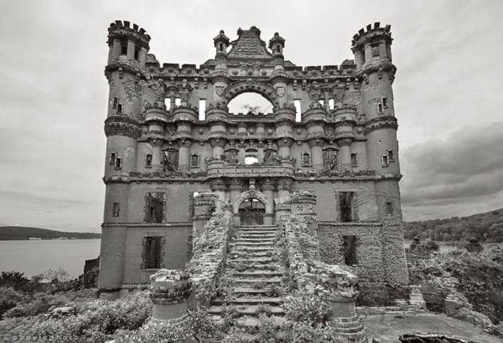 Фото Невероятная судьба замка Баннермана (10 фото) из раздела  /