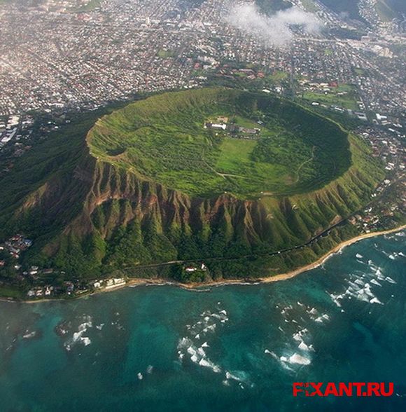 Фото Ксико — город-кратер (9 фото) из раздела  /