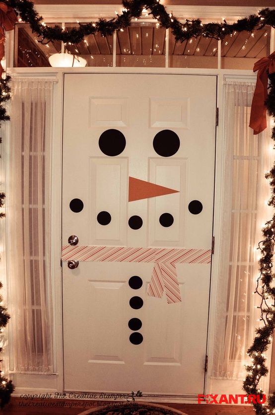 20 идей креативного оформления дверей на Новый Год и Рождество