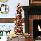 Елка из закусок на шпашках