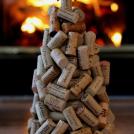 Креативная новогодняя елка своими руками из винных пробок