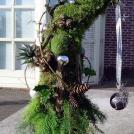 Оригинальная елка из еловых веток