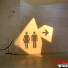 Фото Знаки обозначающие туалет в общественных местах по всему миру из раздела  /